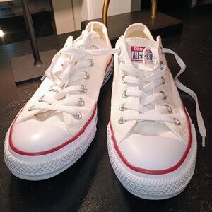 Converse Chuck Taylor All Star Low Top Optical White Women's 9.5 Men's 7.5